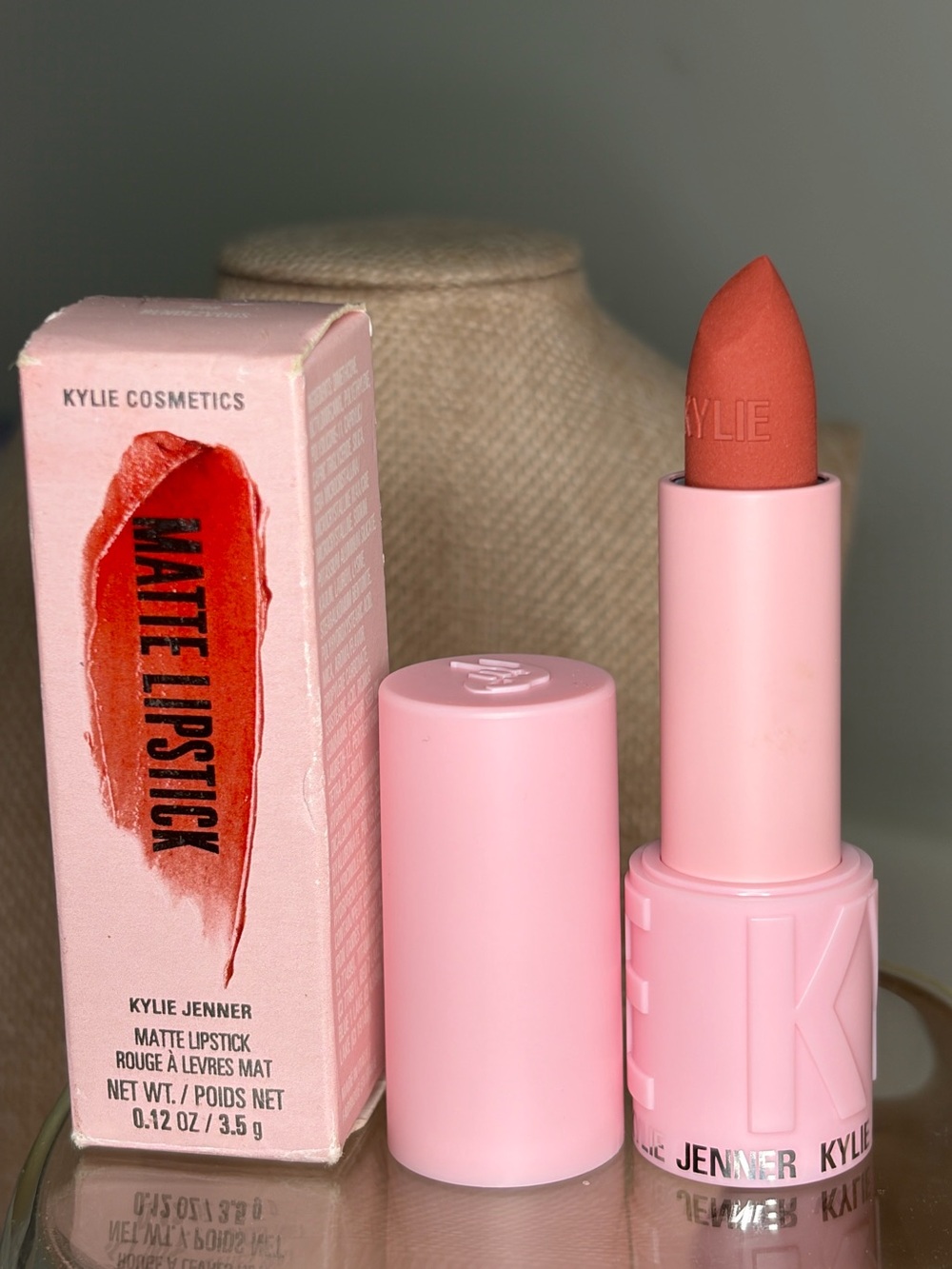 Kylie Cosmetics Matte Lipstick — I’m Rendezvous